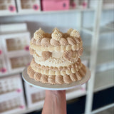 The Elegant Vintage Cake