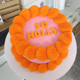 The Round Vintage Cake