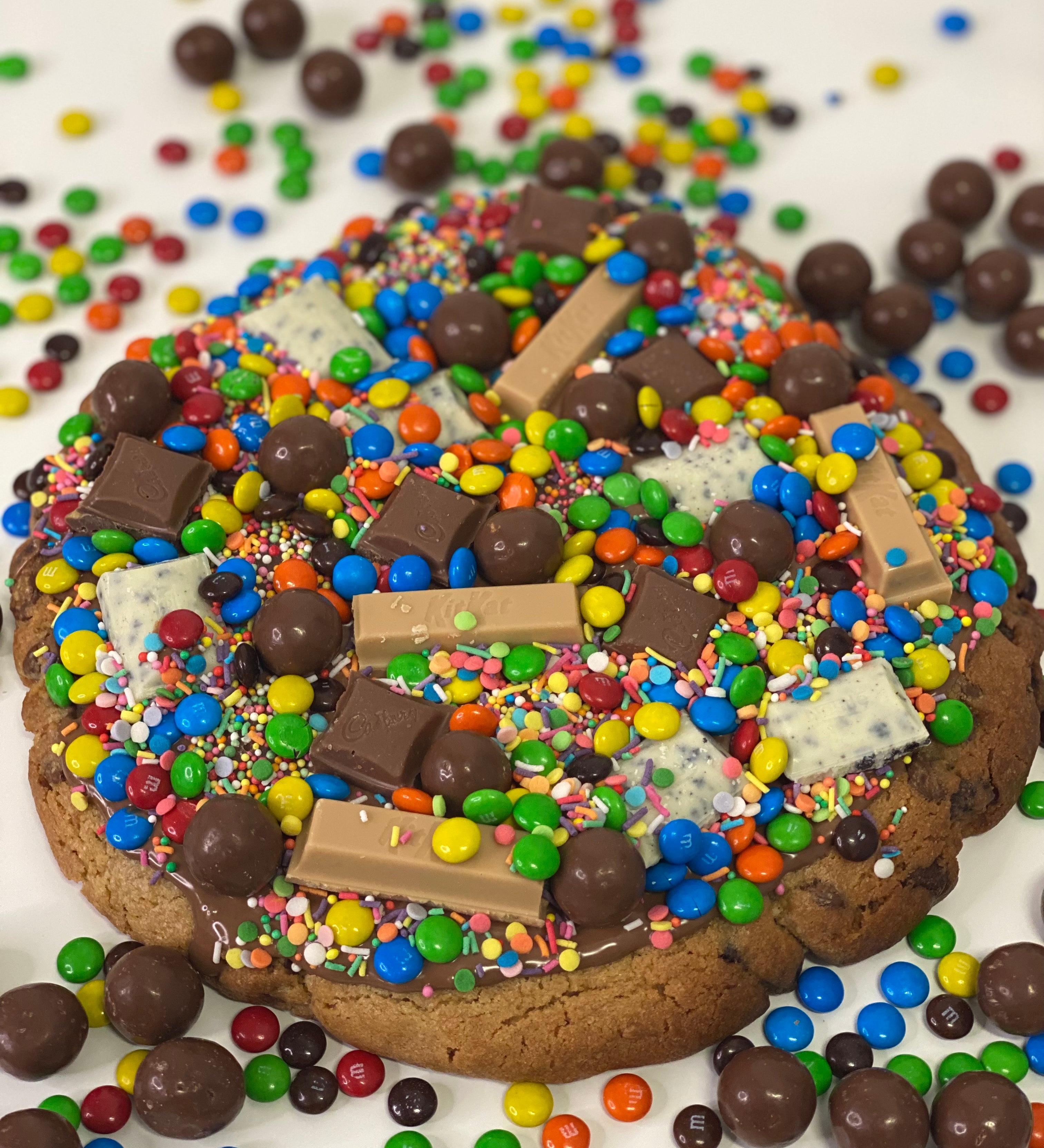 Cookie Pizza - Lollies
